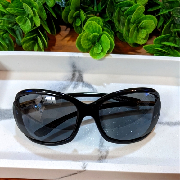 Tom Ford Accessories - Tom Ford Jennifer sunglasses